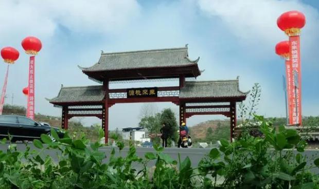 賈家鎮(zhèn)最新動工項目揭秘，小巷特色小店崛起之路